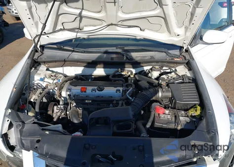 2008 Honda Accord 2.4 Lx from USA, damaged, VIN 1HGCP26368A057400